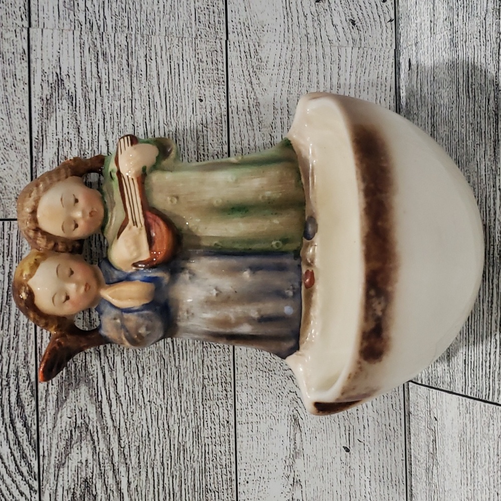 Goebel Hummel "Angel Duet" Holy Water Font